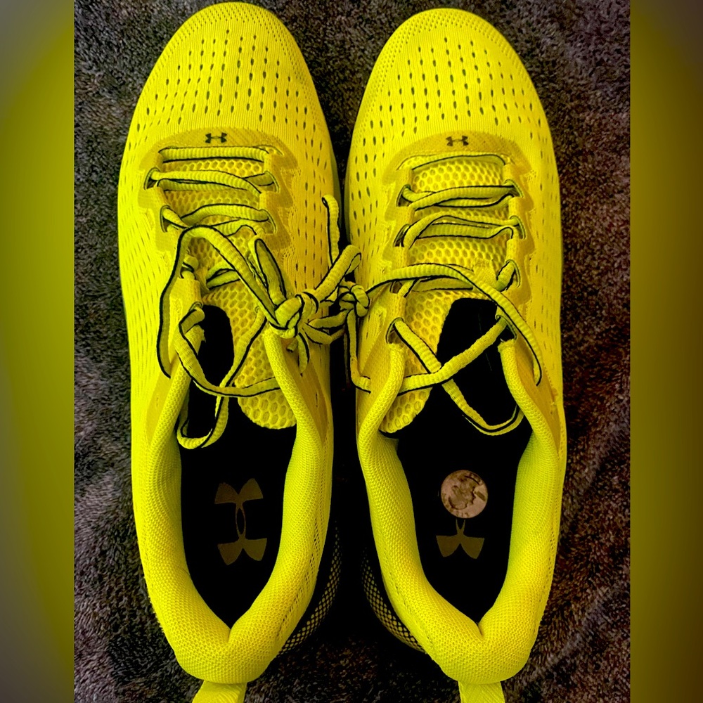 Men’s UA HOVR sneakers; open to offers